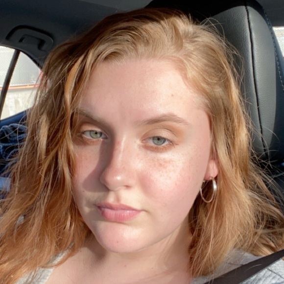 Meet your Posher, Lexi - Picture 1 of 1